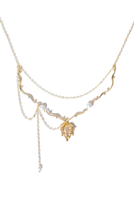 Loveless Necklace in Gold