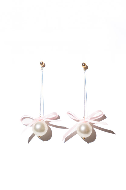 Belle Pearl Earrings