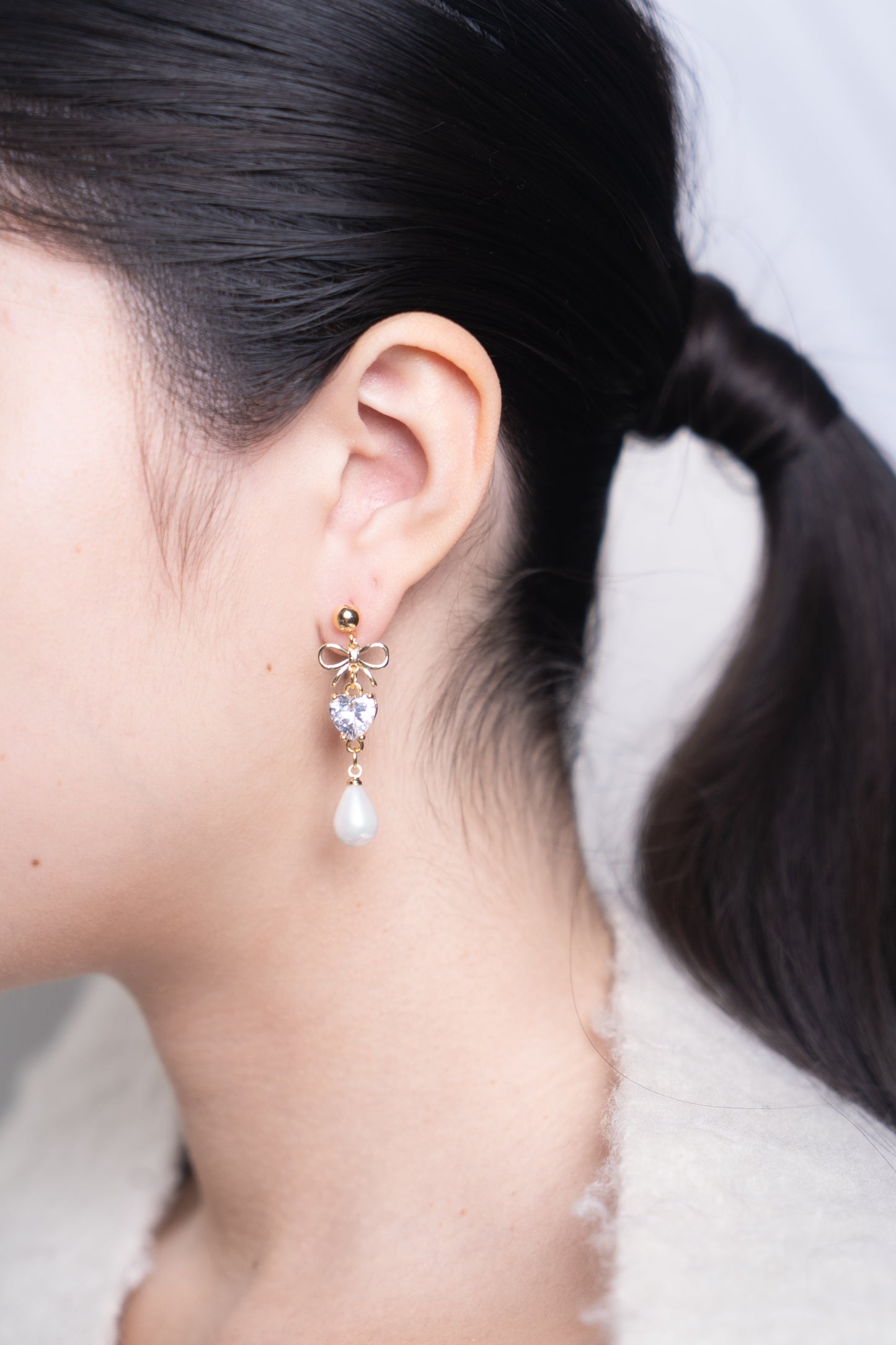 Waldorf Pearl Earrings